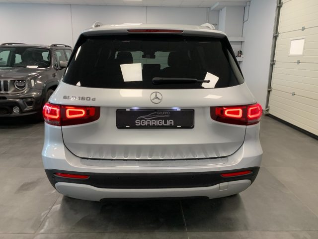 MERCEDES-BENZ GLB 180 usata, con Alzacristalli elettrici