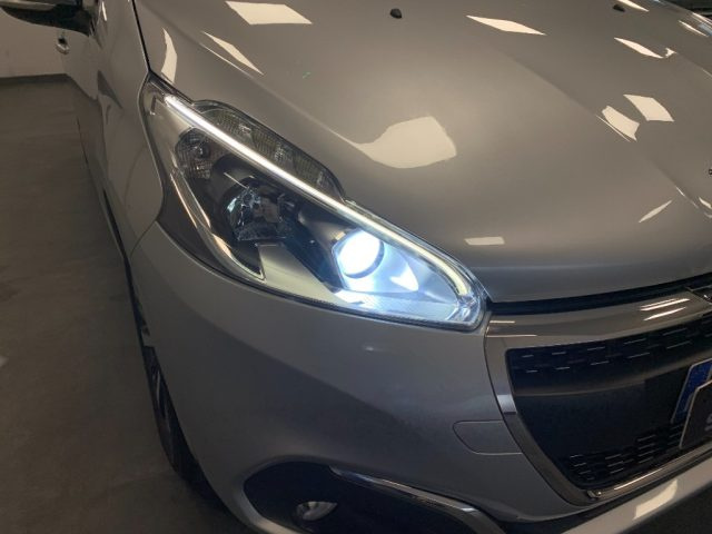 PEUGEOT 208 usata, con Chiusura centralizzata telecomandata