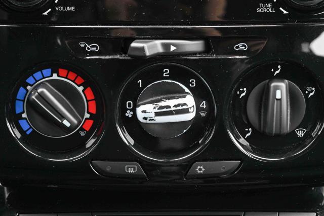 LANCIA Ypsilon usata, con Volante multifunzione