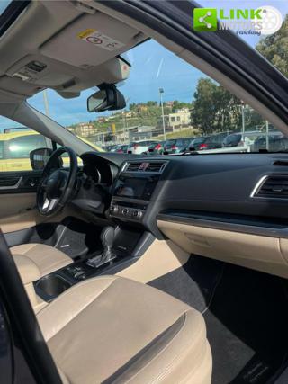 SUBARU OUTBACK usata, con Airbag Passeggero