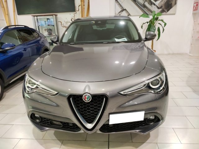 ALFA ROMEO Stelvio usata, con Airbag