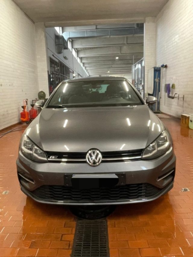 VOLKSWAGEN Golf usata, con Sedili sportivi