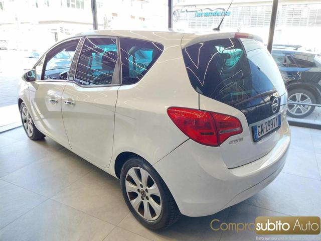 OPEL Meriva usata, con Cerchi in lega