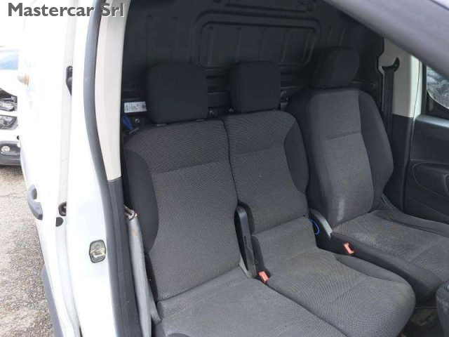 OPEL Combo usata, con Controllo trazione