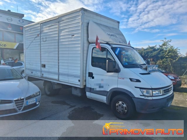 IVECO Daily usata, con Cruise Control