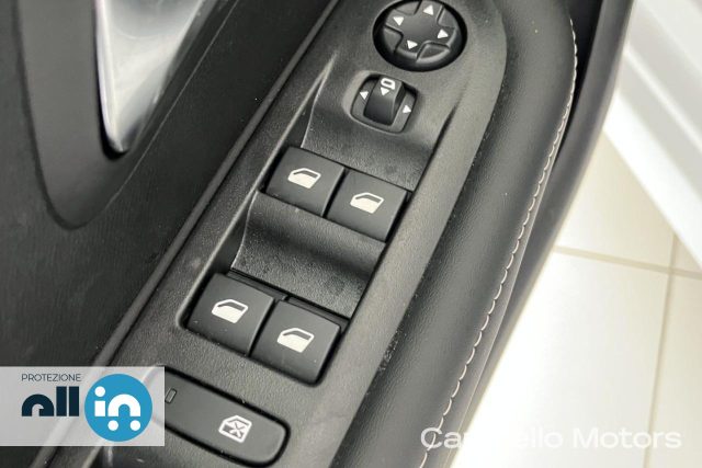 PEUGEOT 208 usata 15