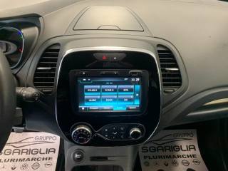 RENAULT Captur usata, con Park Distance Control