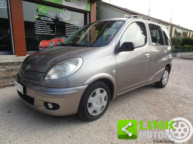 TOYOTA Yaris usata, con ABS
