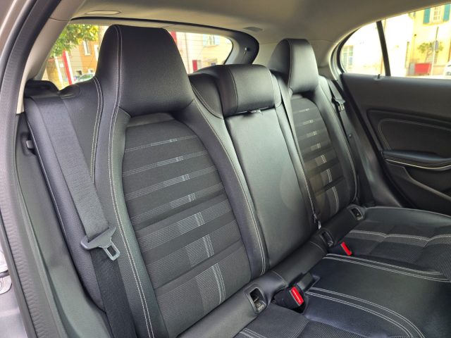 MERCEDES-BENZ GLA 200 usata 99