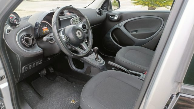 SMART ForFour usata, con Controllo automatico clima