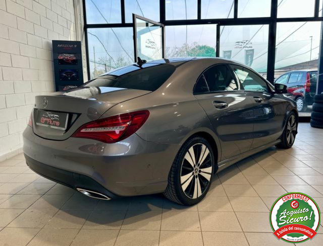 MERCEDES-BENZ CLA 200 usata, con Alzacristalli elettrici