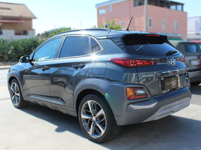 HYUNDAI Kona usata, con Autoradio