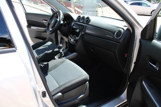 SUZUKI Vitara usata, con Park Distance Control