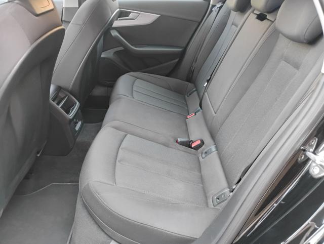 AUDI A4 usata, con Controllo trazione