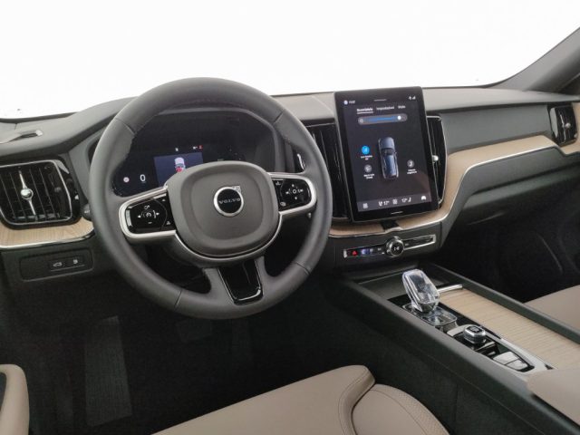 VOLVO XC60 usata, con Vetri oscurati