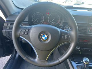 BMW 320 usata, con Fari Xenon