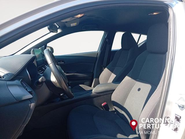 TOYOTA C-HR usata, con Controllo automatico clima
