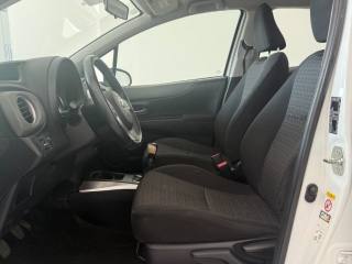 TOYOTA Yaris usata 17