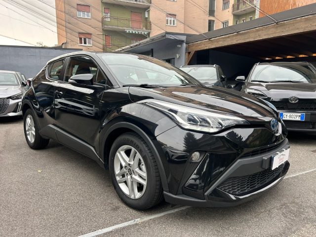 TOYOTA C-HR usata, con Airbag laterali