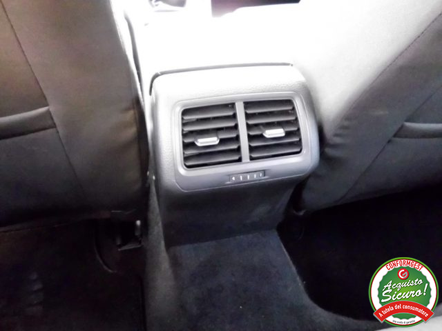 VOLKSWAGEN Golf usata, con Fendinebbia