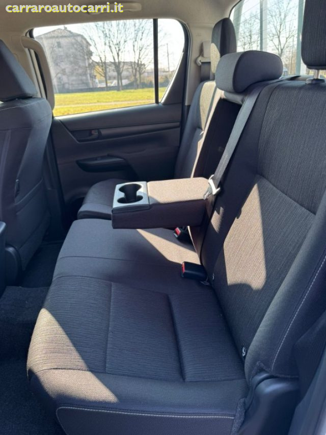 TOYOTA Hilux usata, con Cruise Control