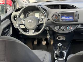 TOYOTA Yaris usata, con Airbag testa