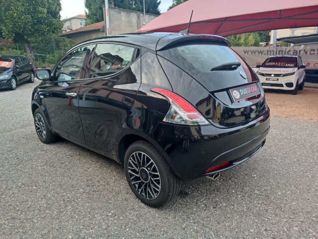LANCIA Ypsilon usata, con Autoradio