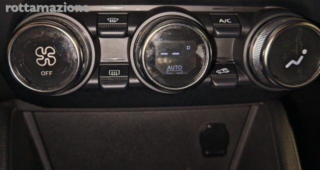 DACIA Duster usata, con Park Distance Control