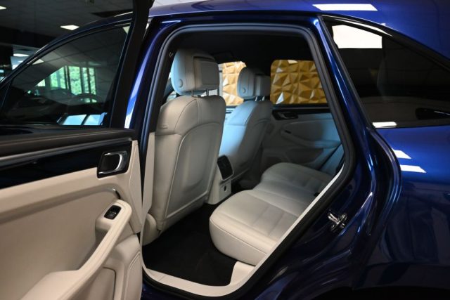 PORSCHE Macan usata 121