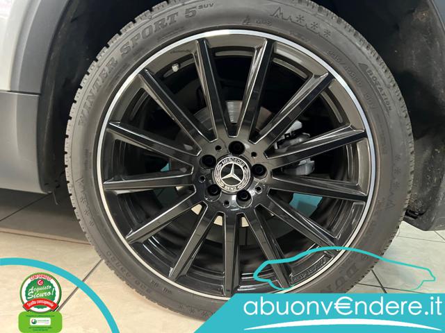 MERCEDES-BENZ GLB 200 usata, con Park Distance Control