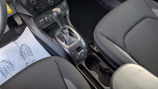 JEEP Renegade usata, con USB