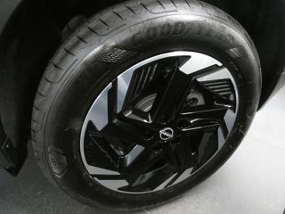 NISSAN Qashqai usata 25