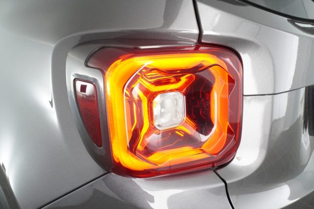 JEEP Renegade usata 9