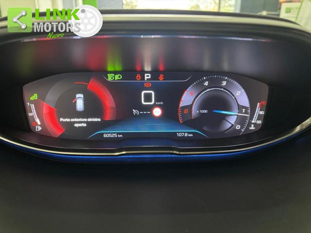 PEUGEOT 3008 usata, con USB
