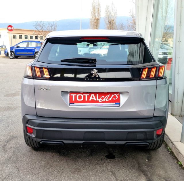 PEUGEOT 3008 usata, con Boardcomputer