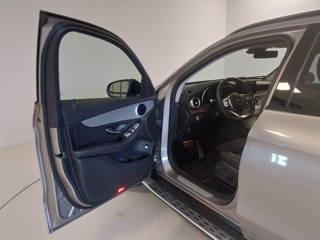 MERCEDES-BENZ GLC 300 usata, con Boardcomputer