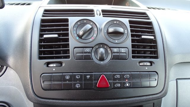 MERCEDES-BENZ Vito usata 90