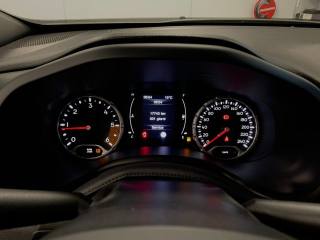 JEEP Renegade usata, con USB