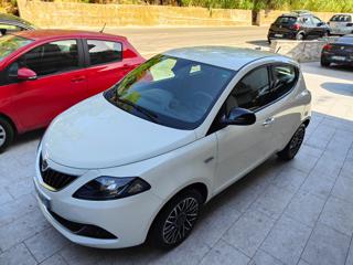 LANCIA Ypsilon usata, con Airbag laterali
