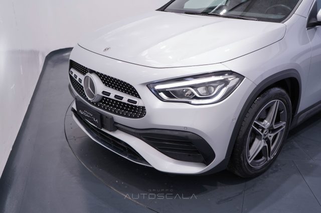 MERCEDES-BENZ GLA 200 usata, con Apple CarPlay