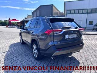TOYOTA RAV 4 MY23 usata, con Autoradio