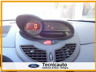 RENAULT Twingo usata 13