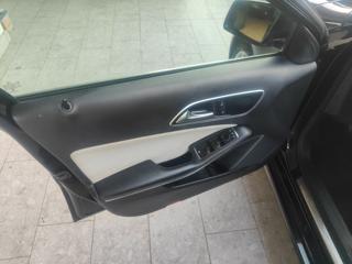 MERCEDES-BENZ A 180 usata, con Touch screen