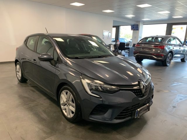 RENAULT Clio usata, con Sensori di parcheggio posteriori