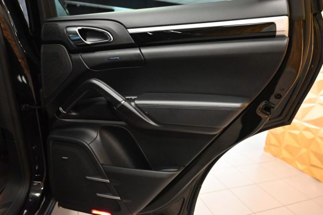 PORSCHE Cayenne usata 52