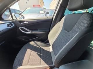 OPEL Astra usata, con Specchietti laterali elettrici