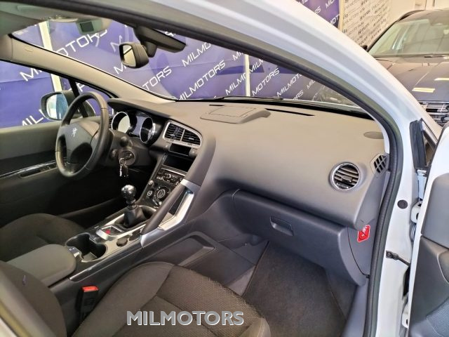 PEUGEOT 3008 usata, con Bluetooth