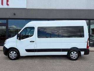 NISSAN NV400 usata, con Autoradio