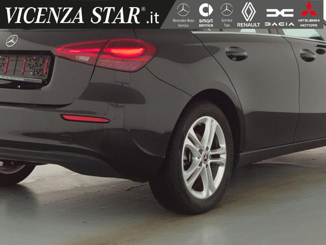 MERCEDES-BENZ A 200 usata, con Alzacristalli elettrici
