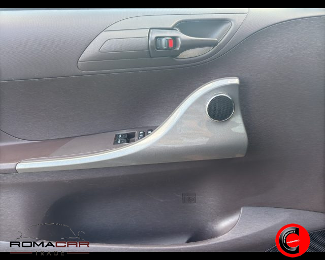 TOYOTA iQ usata, con ESP